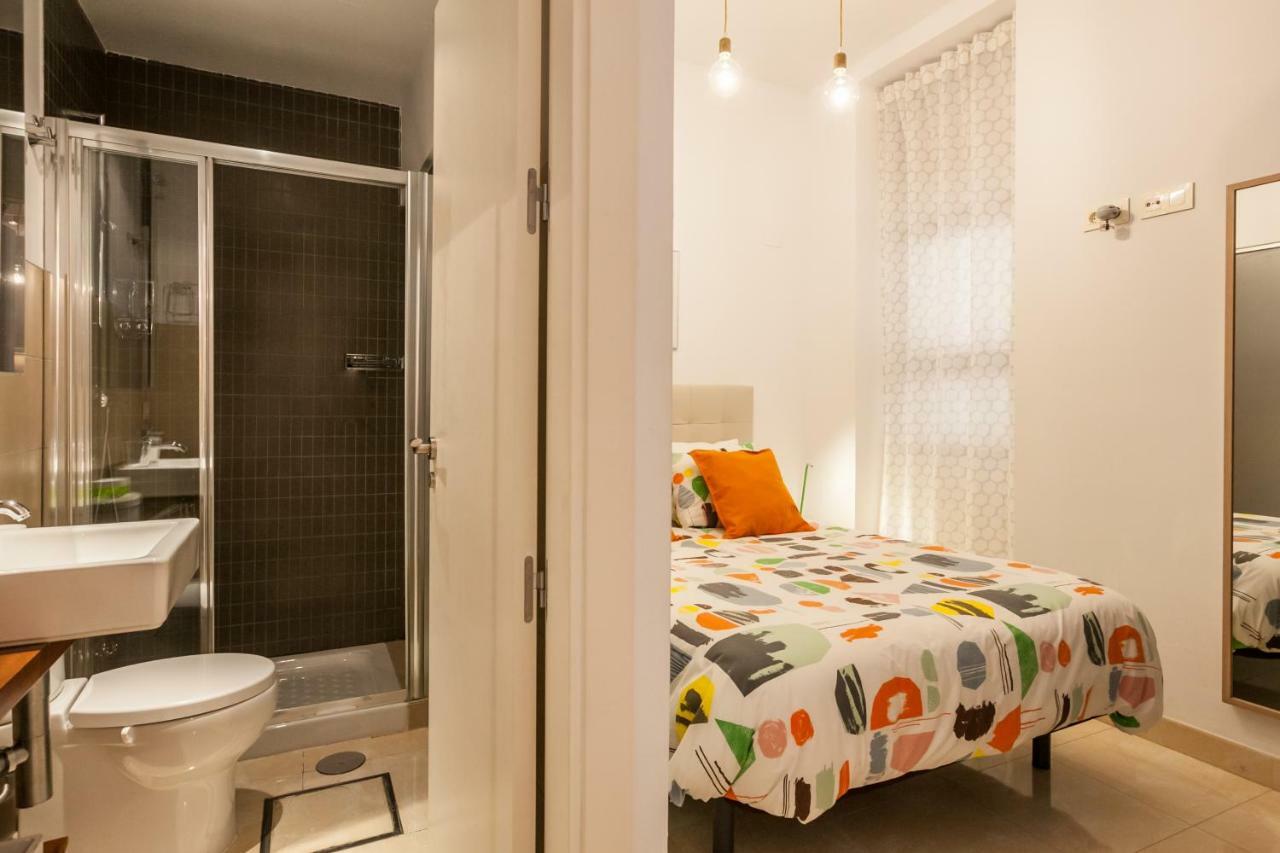 Homefeel Alameda Seville Exterior photo